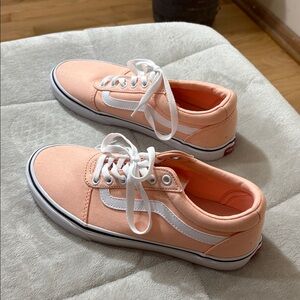 Vans Coral Sneakers with White Details. NEW WITHOUT TAGS